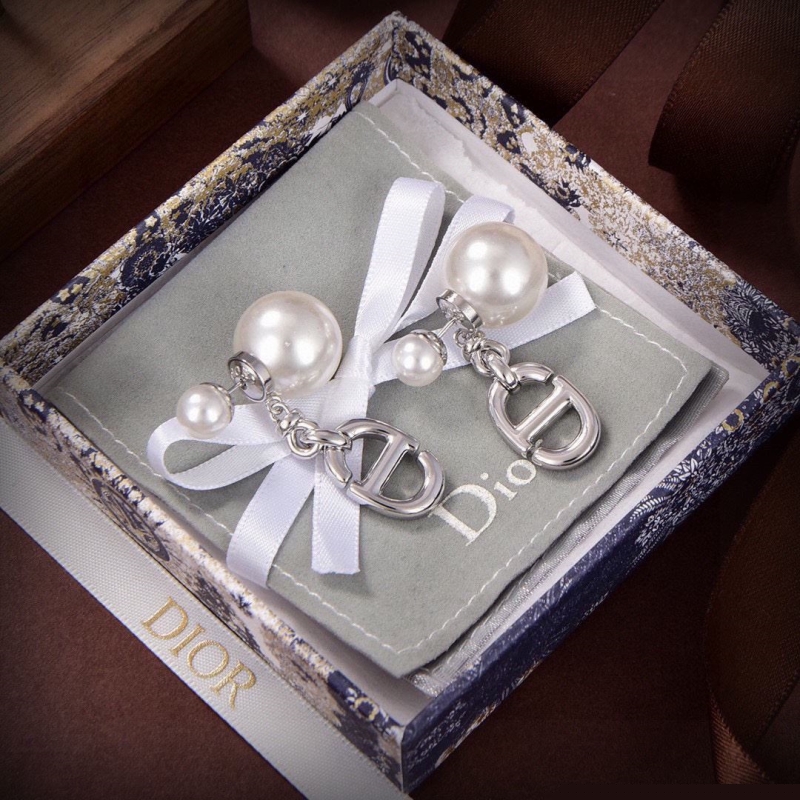 ch**an D*or earrings